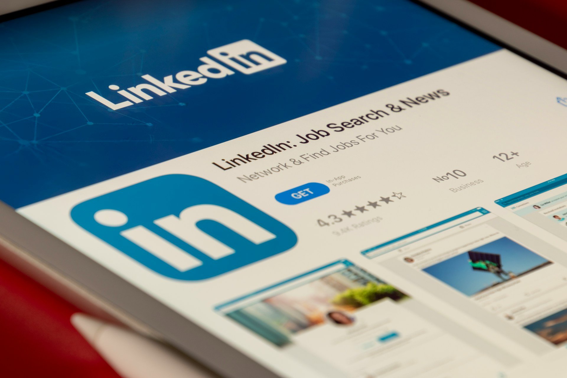 LinkedIn 3 Yeni Bulmaca İle Oyun Dünyasına Giriyor