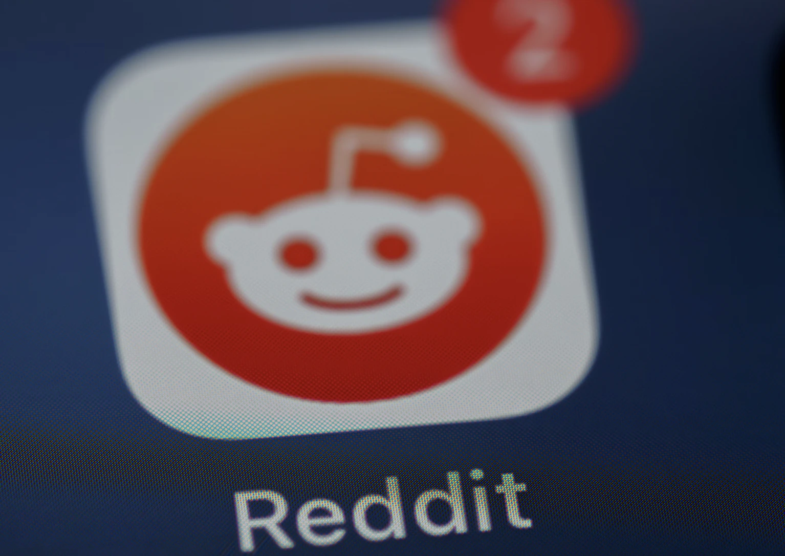 Protestolar Arasında Reddit, Yönetici Kontrolünü Topluluk Ayarları Üzerinde Artırıyor