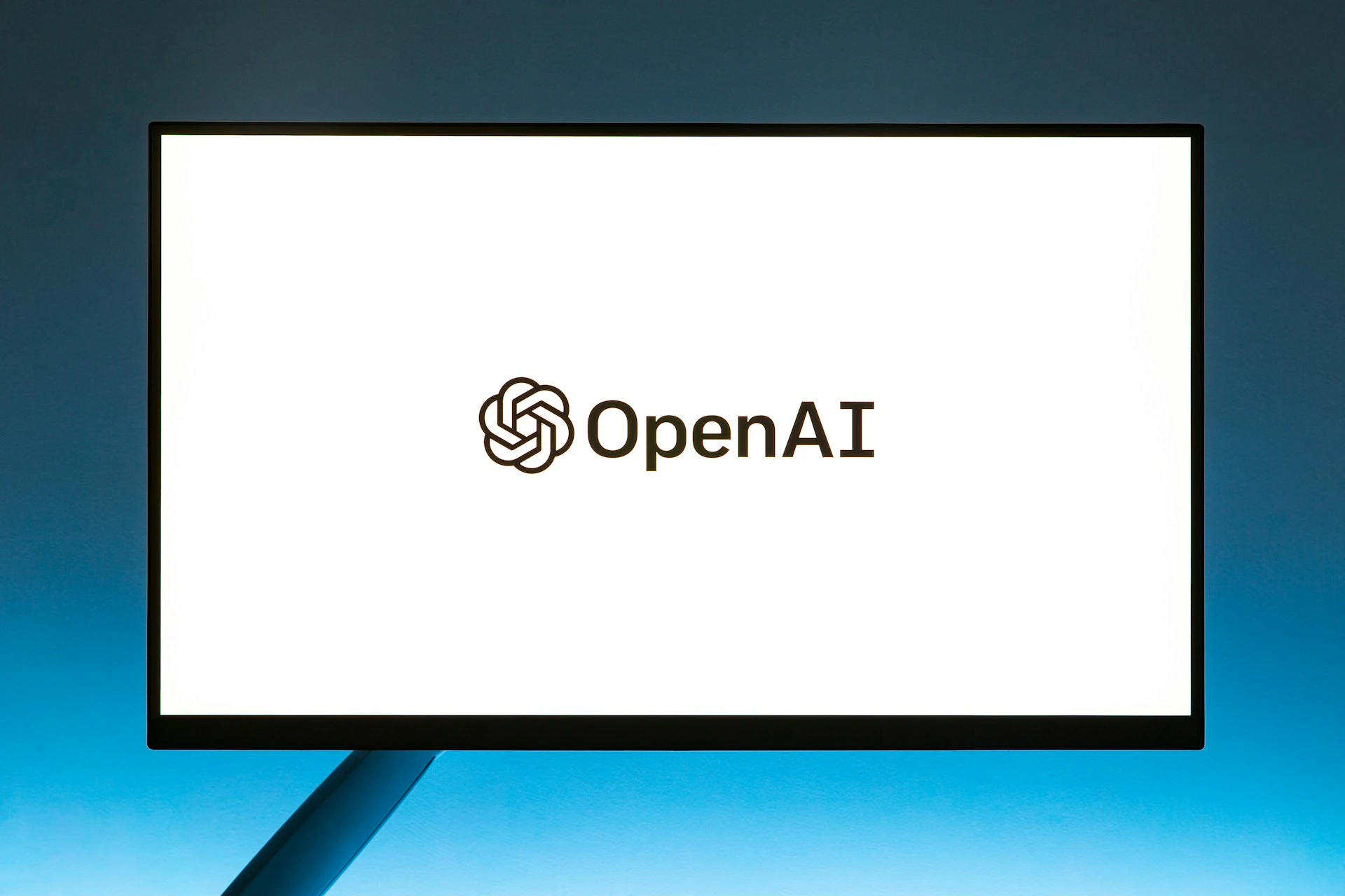 OpenAI, Yazma ve Kodlama Projeleri İçin Interface Canvas’ı Başlatıyor