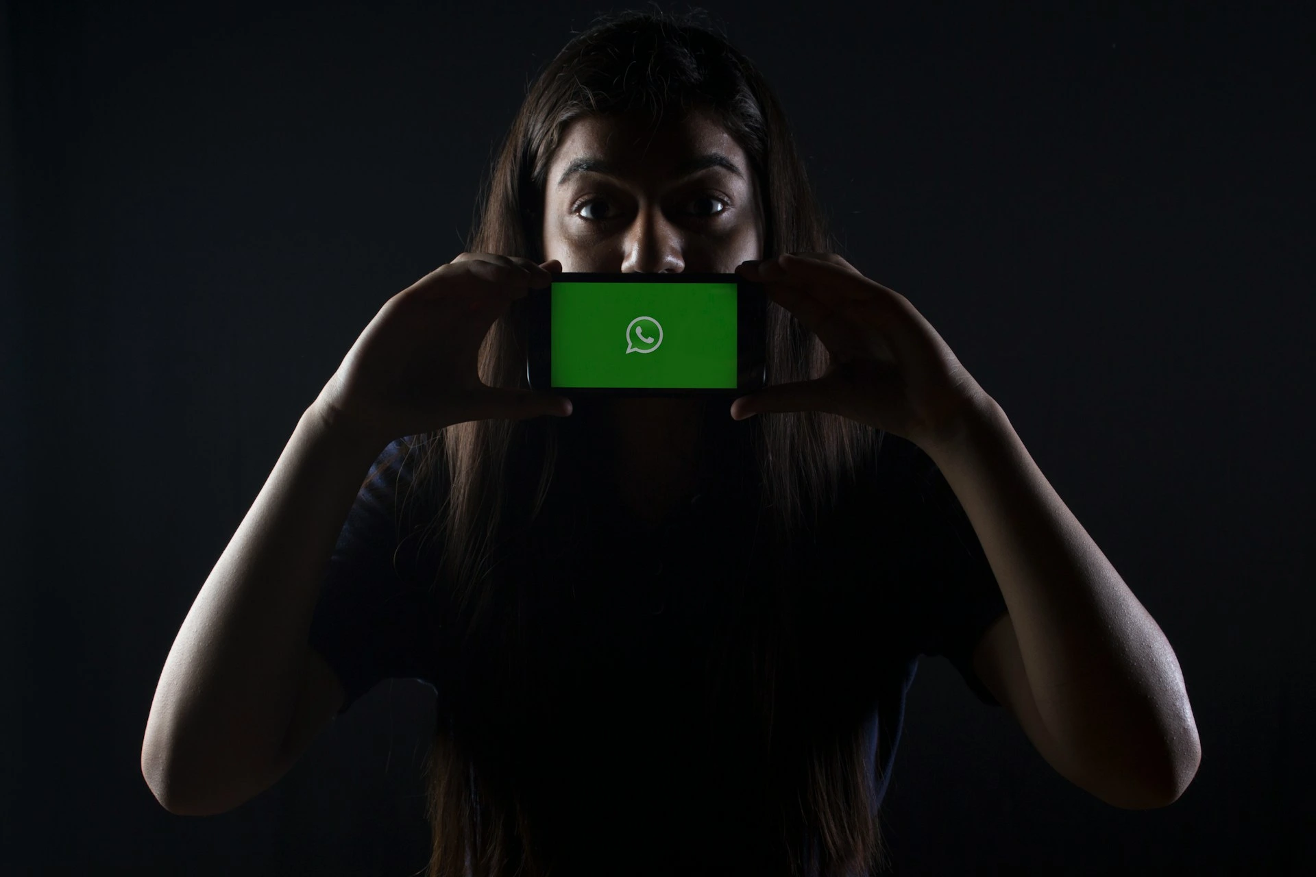 WhatsApp, Sesli Mesajlar İçin Yeni Sesli Transkript Özelliğini Sunuyor