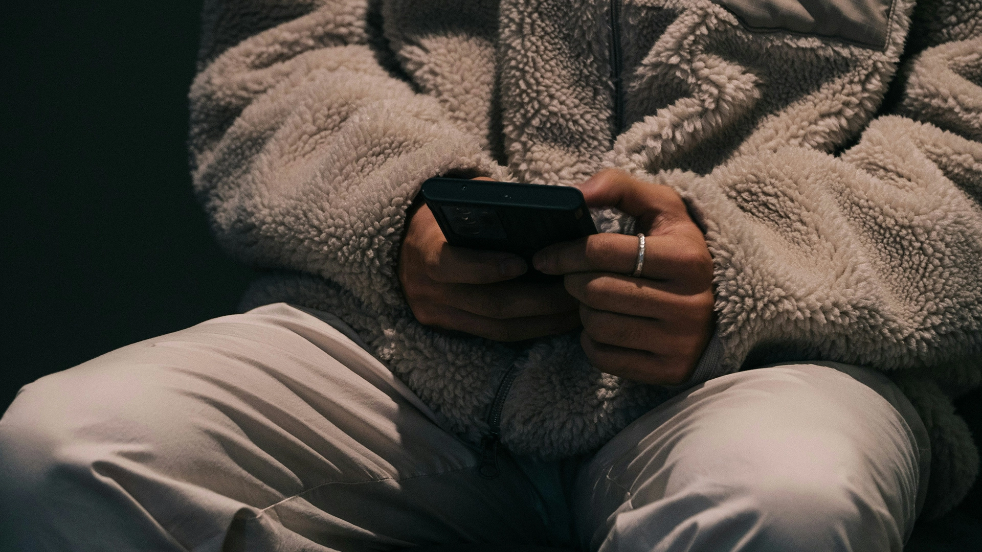 A.B.D. D&uuml;zenleyici Kurum, &Ccedil;ocukların Chatbot G&uuml;venliği Konusunda B&uuml;y&uuml;k Teknoloji Şirketlerini İncelemekte